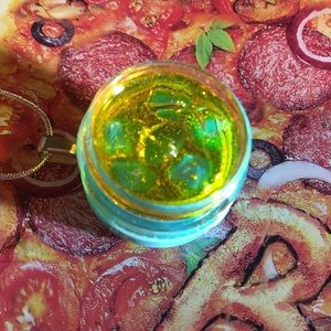 Cannabis wearable faux dab necklace